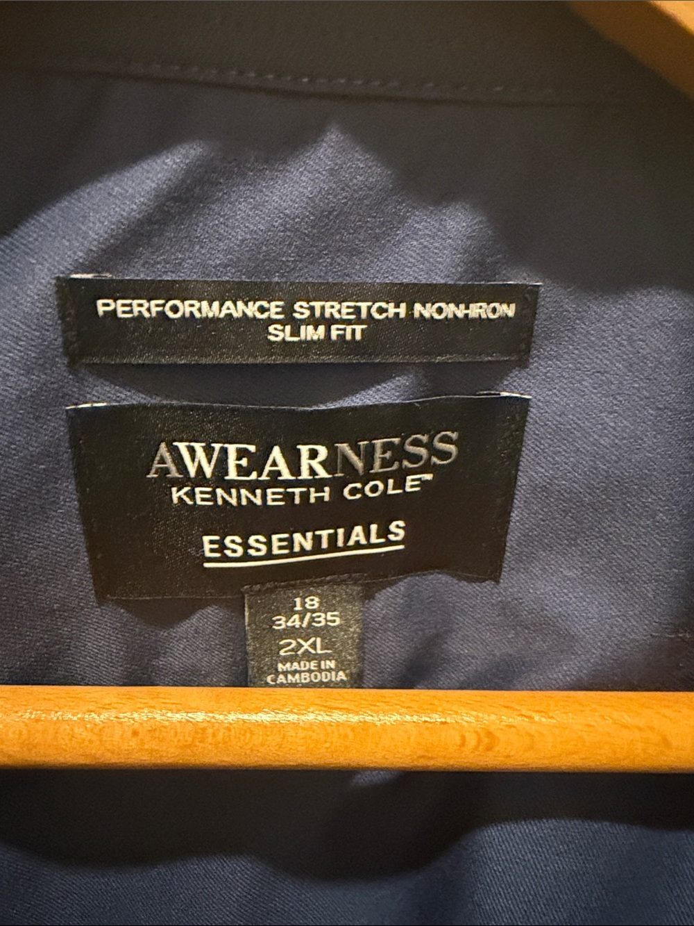 Kenneth Cole Awearness dress shirt Navy Blue